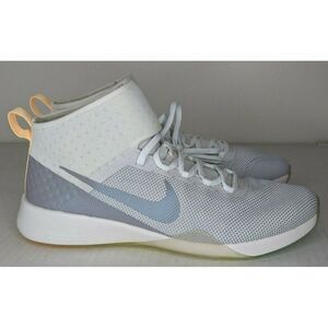 Nike Air Women's 11B Zoom Strong 2 rise Sneakers - New